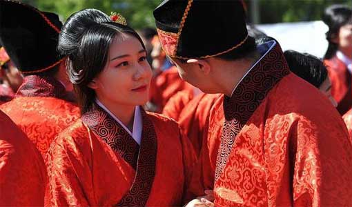  「八字算桃花运」子峰堂算命大师为您在线算命