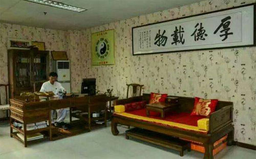 昆明风水大师哪个好-看风水有名的